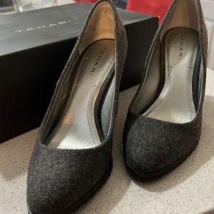 Women’s block heeled shoes